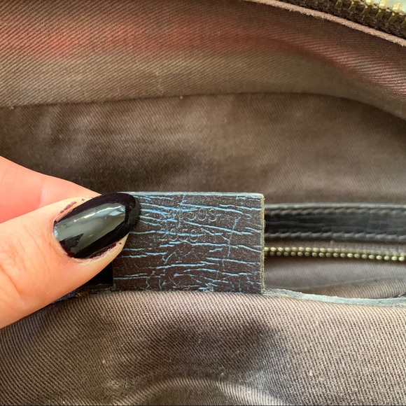 Authentic Gucci Handbag - Picture 7 of 9